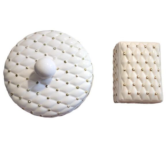 Arnel's Quilted Pattern White Gold Powder Box & Trinket Box Vanity Set - Picture 1 of 10